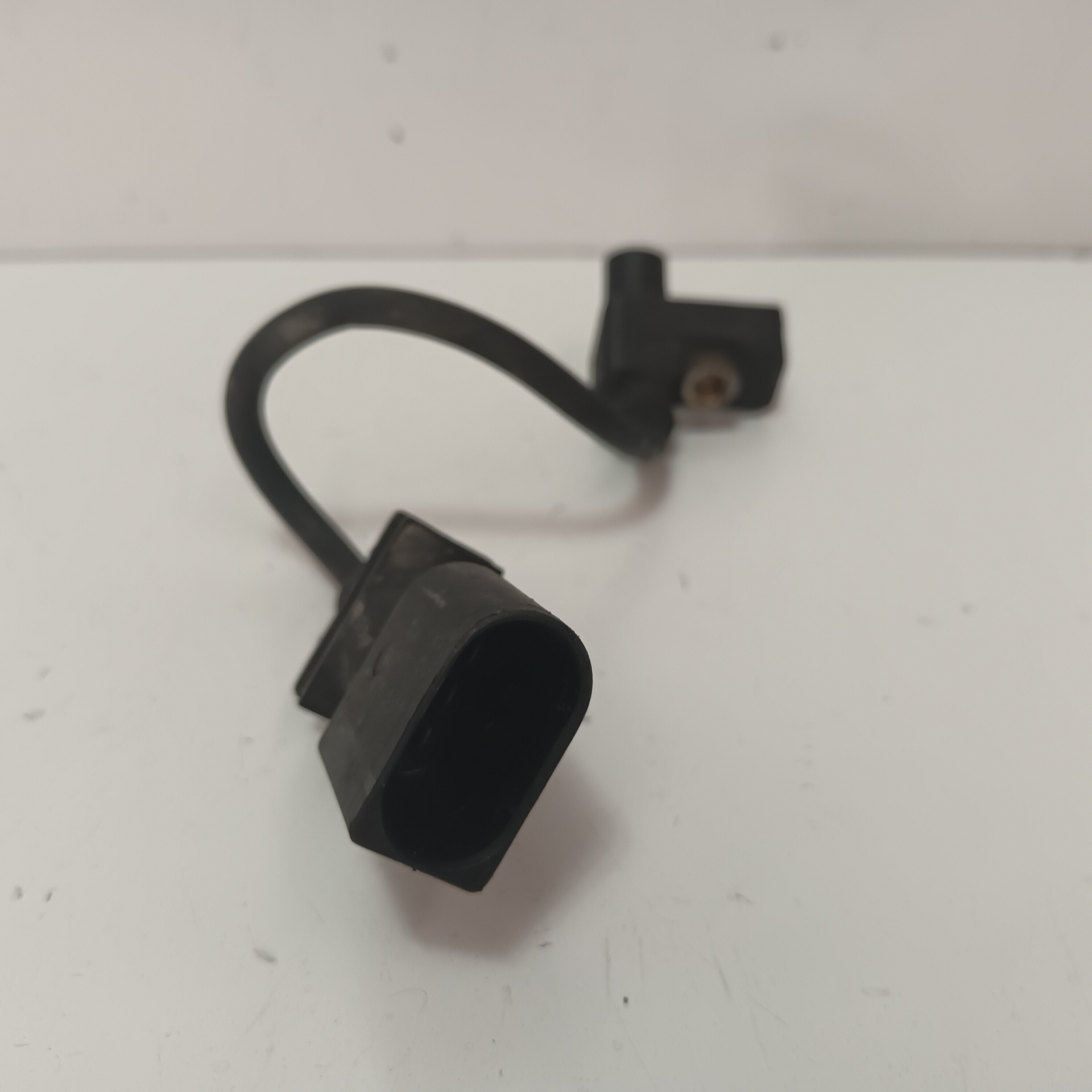 Sensore giri motore 204D4 0281002477 de Bmw Serie 3 2001-2005 - pieza usada
