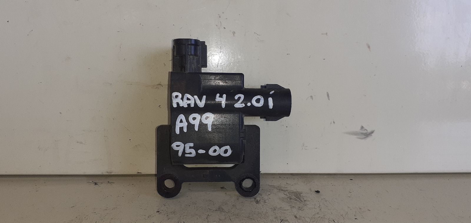 TOYOTA RAV4 1 generation (XA10) (1994-2000) High Voltage Ignition Coil 9091902218 25280838