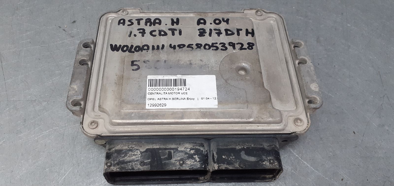 MITSUBISHI Astra J (2009-2020) Engine Control Unit ECU 55556829 22026233