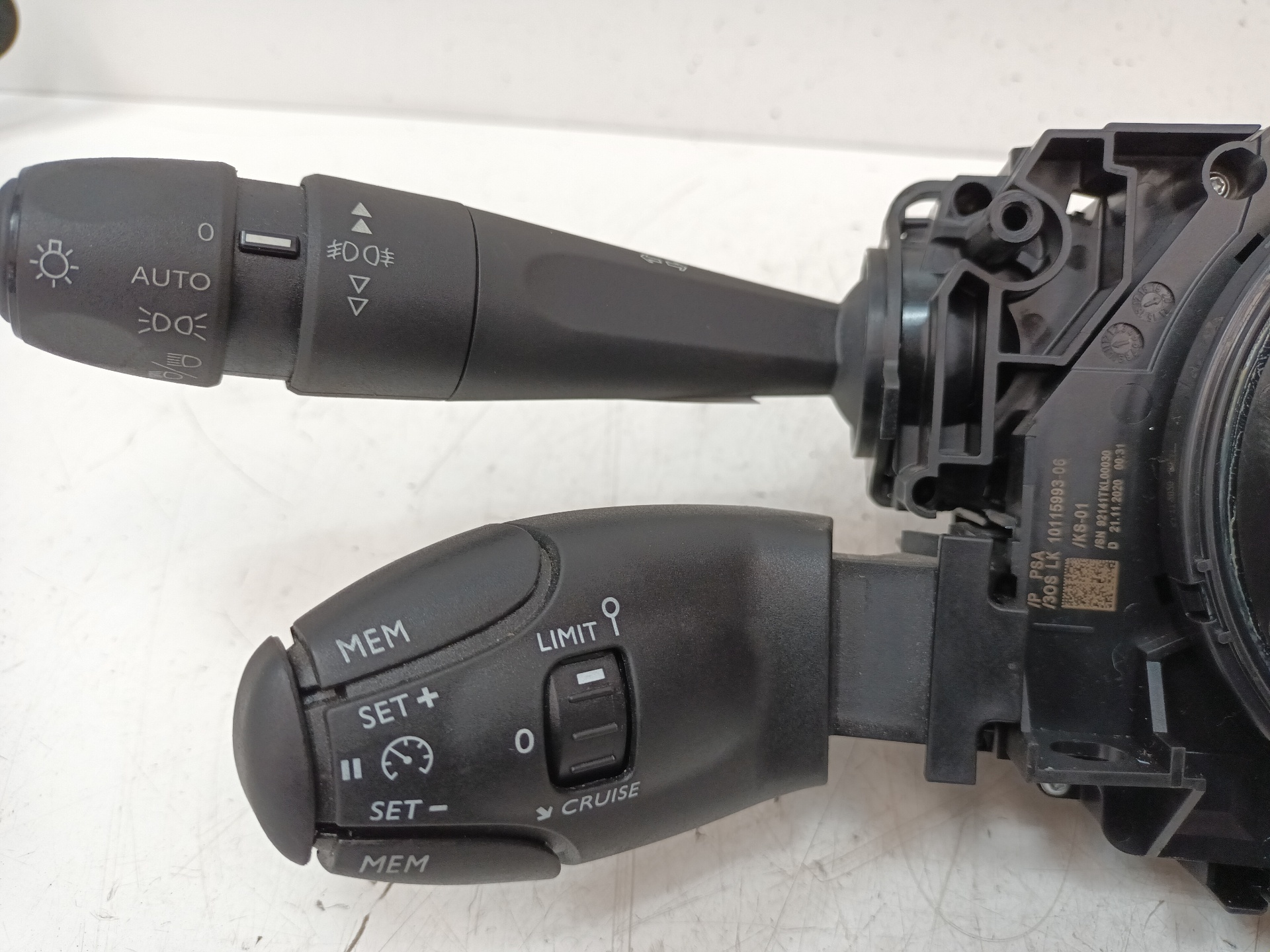 CITROËN C3 1 generation (2002-2010) Headlight Switch Control Unit 98312593ZD 25390175