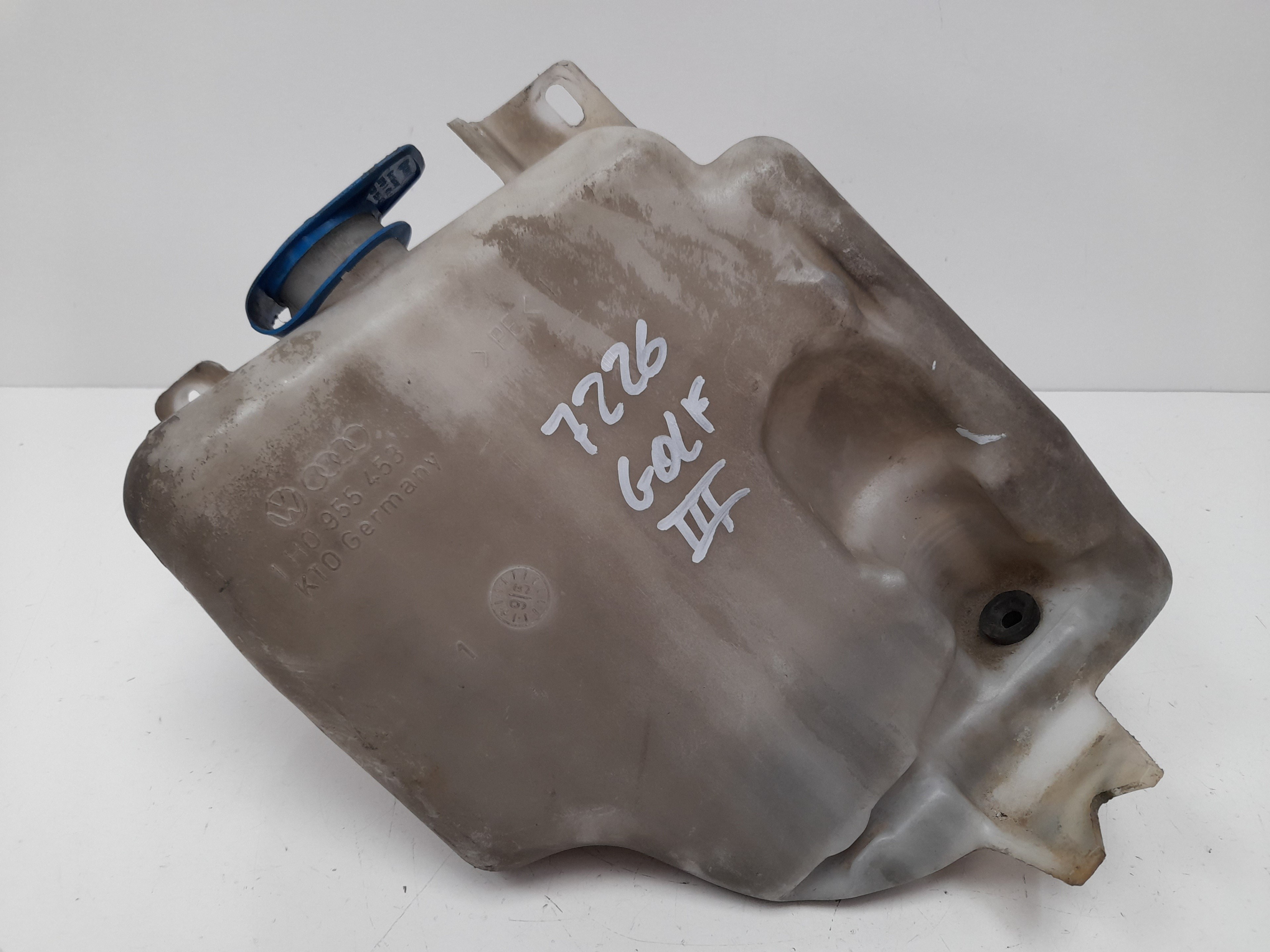 VOLKSWAGEN Golf 3 generation (1991-1998) Vindusspylertank 1H0955453 22008658