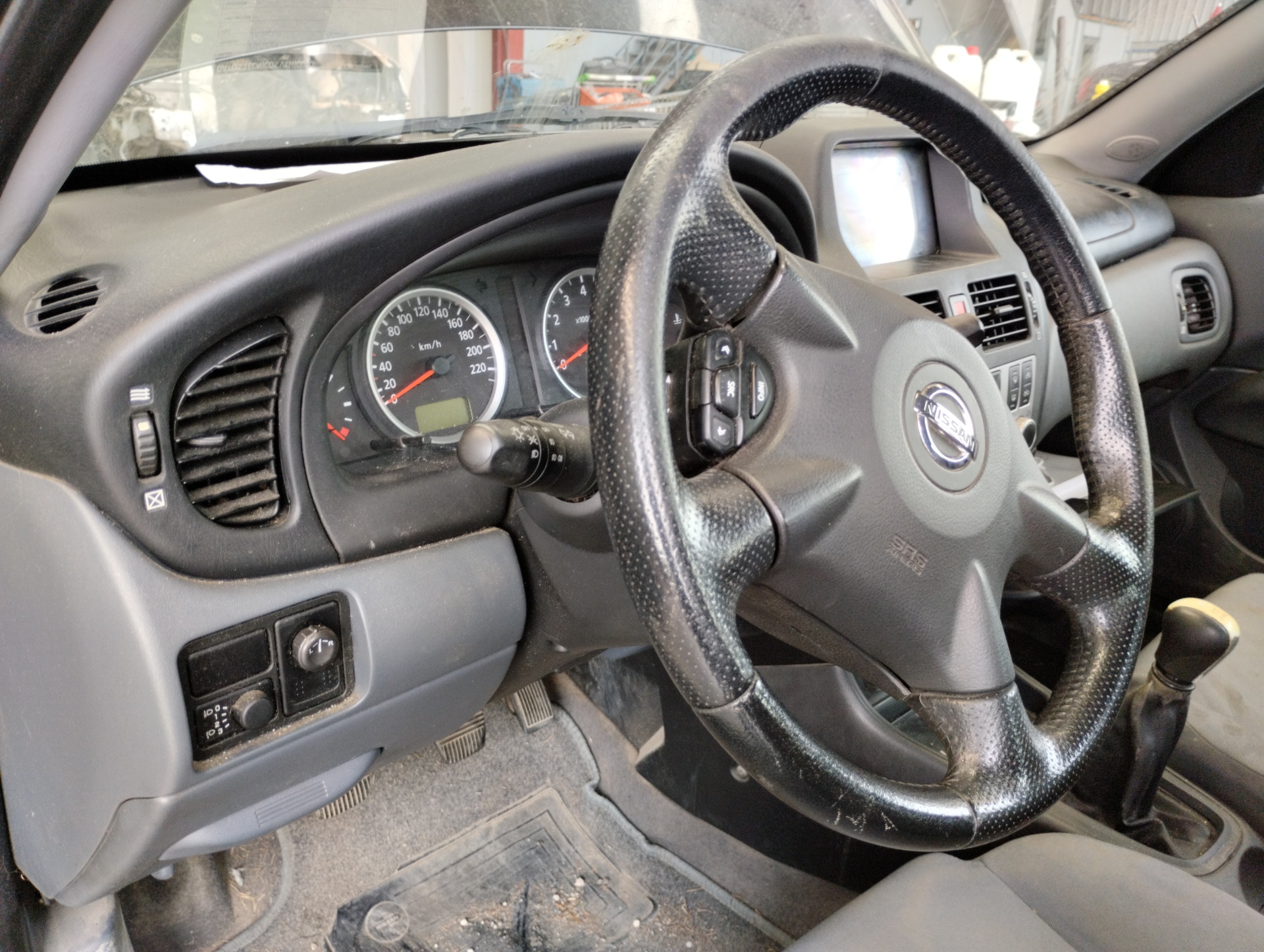 NISSAN Almera N16 (2000-2006) Другая деталь SG1B000 25417892