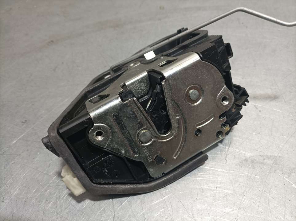 BMW 3 Series F30/F31 (2011-2020) Front Left Door Lock 7229461,A053702 23843028