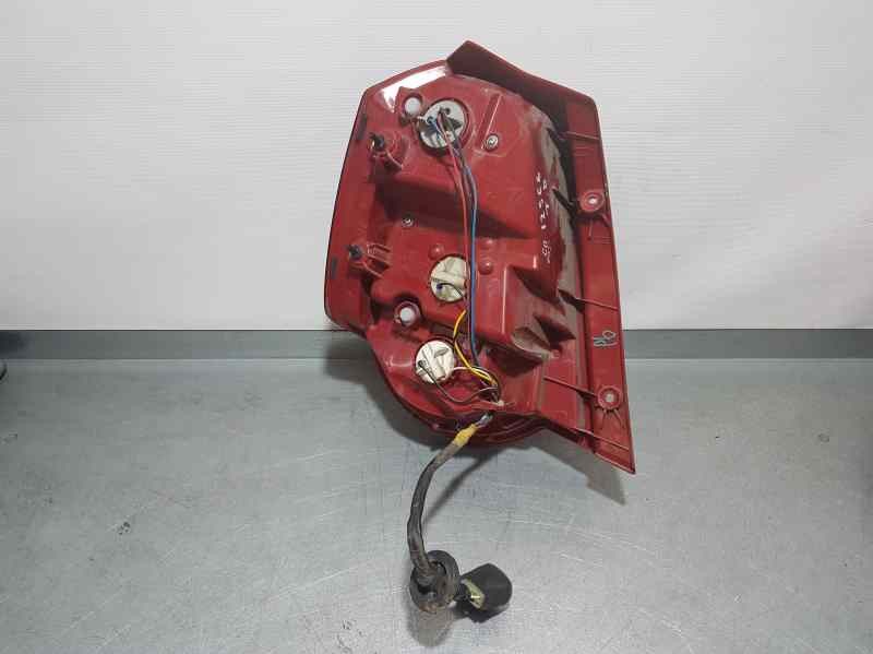 Piloto trasero derecho F14D4 95952067 de Chevrolet Aveo / kalos hatchback (t250, t255) 2008-2012 101 CV con 63103 km - pieza usada