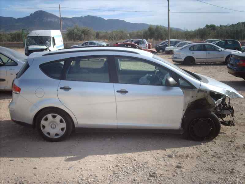 SEAT Toledo 3 generation (2004-2010) Galinių dešinių durų stiklo pakelėjas 1K0959704M 18452675