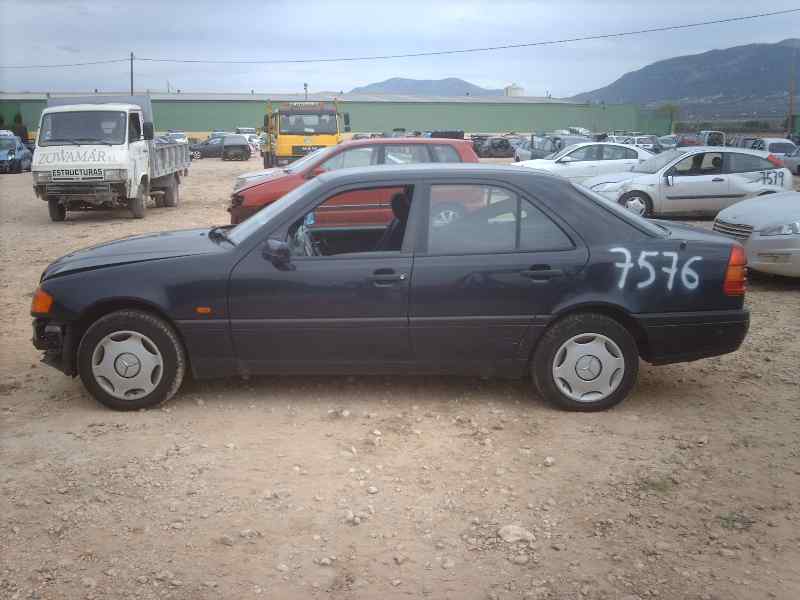 OPEL C-Class W202/S202 (1993-2001) Bakre høyre baklys 18453583