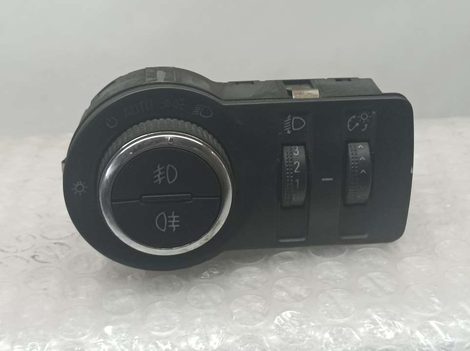 OPEL Astra J (2009-2020) Unitate de control comutator faruri 13268702, 251507 23467166