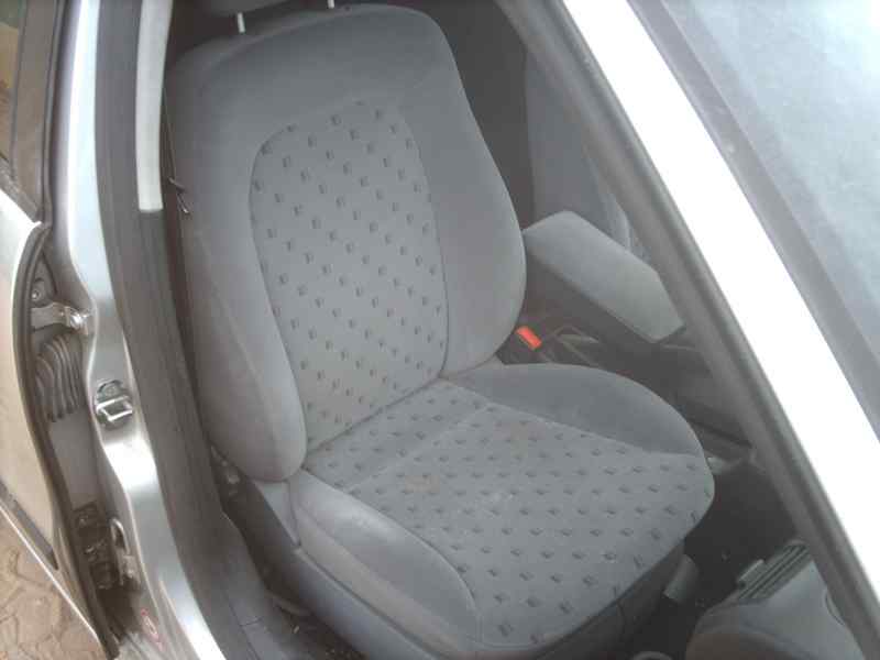 SEAT Toledo 2 generation (1999-2006) Замок задней правой двери 6PINS 18641155