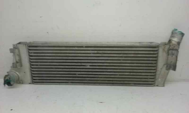 AUDI Megane 2 generation (2002-2012) Radiateur de refroidisseur intermédiaire E2443, 8200115540C 18538849