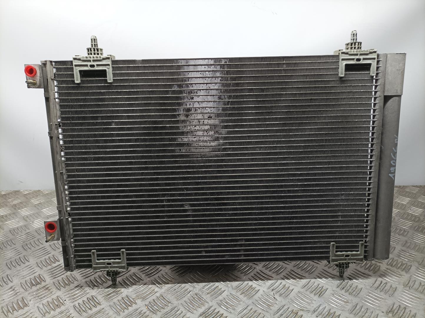 PEUGEOT 307 1 generation (2001-2008) Охлаждающий радиатор 9650545480, 7402414, BEHR 23658309