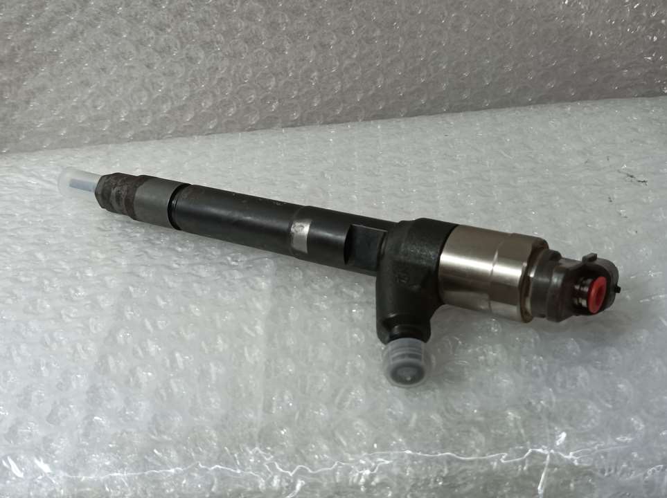 OPEL Astra J (2009-2020) Fuel Injector 55578075, DENSO 24597576