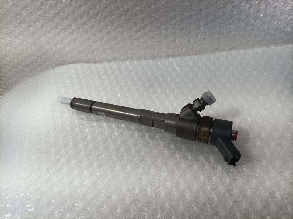 KIA Magentis 2 generation (2006-2008) Injector de combustibil 3380027400, 0445110258 24487617