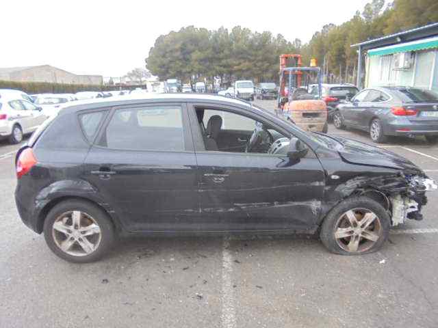 KIA Cee'd 1 generation (2007-2012) Debitmetru de aer 281642A401, 9220930004 18582659