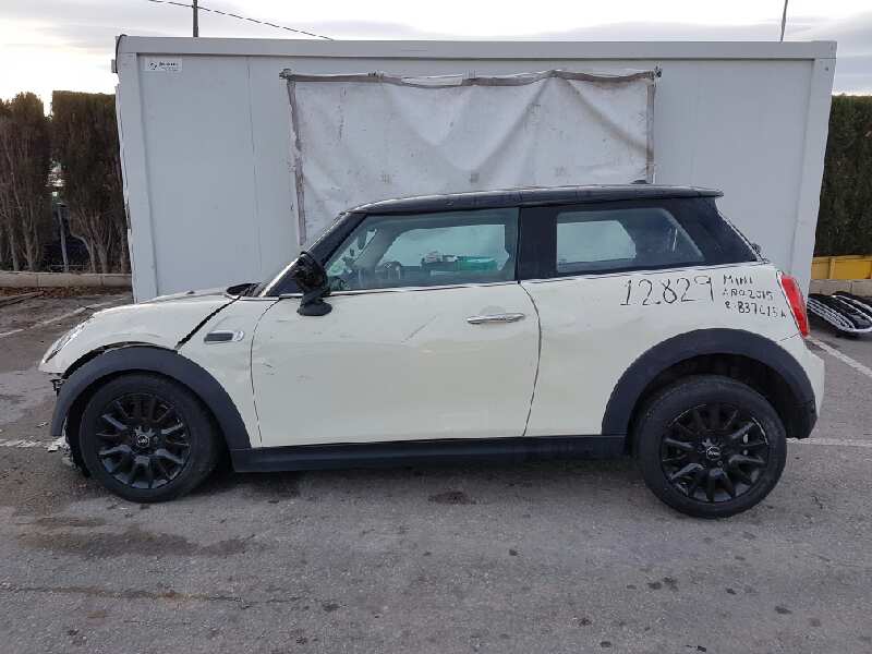 MINI Cooper R56 (2006-2015) Andra kroppsdelar PARAGOLPES 18713309