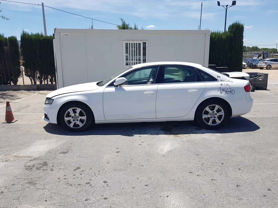 AUDI A4 B8/8K (2011-2016) Främre vänstra dörrlås 8K0839015C 26528476