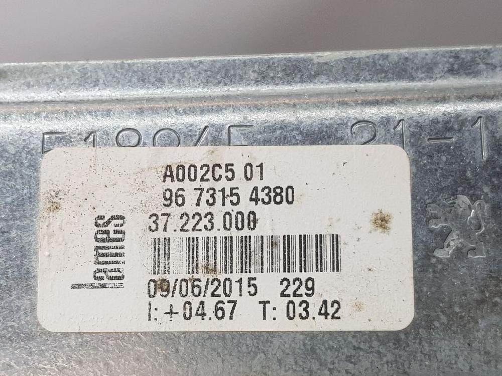 PEUGEOT 208 Peugeot 208 (2012-2015) Ridicător de geam ușă dreapta față 9673154380, A002C501 18694540