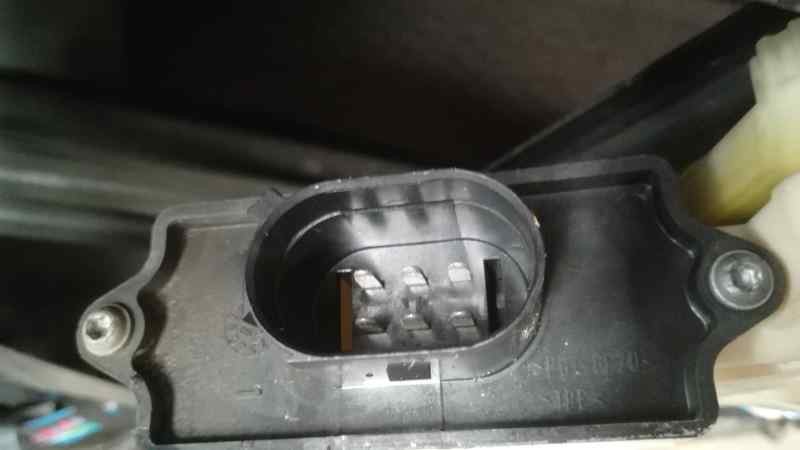 Elevalunas delantero derecho N47D20A 51333448250 de Bmw X3 (e83) 2004-2007 177 CV - pieza usada