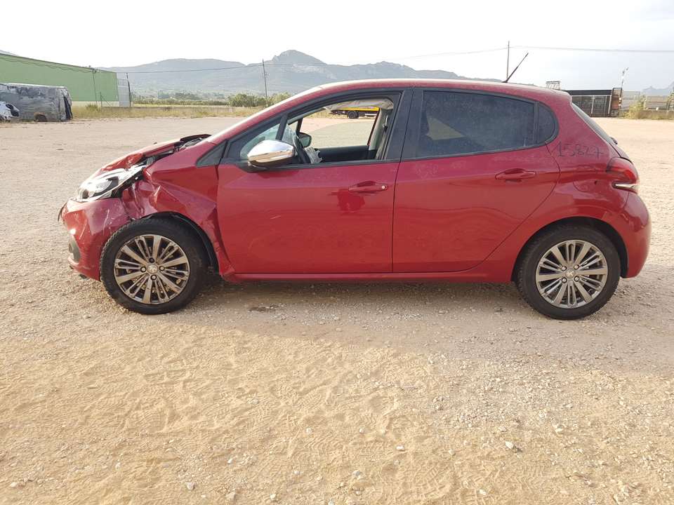 PEUGEOT 208 Peugeot 208 (2012-2015) Стартер 5802AE 26536264