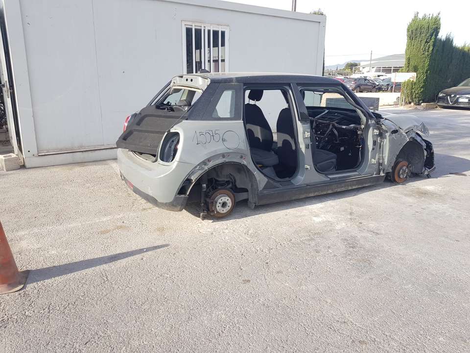 MINI Cooper F56 (2013-2020) Priekšējais labais sēdeklis C/AIRBAG 24934870