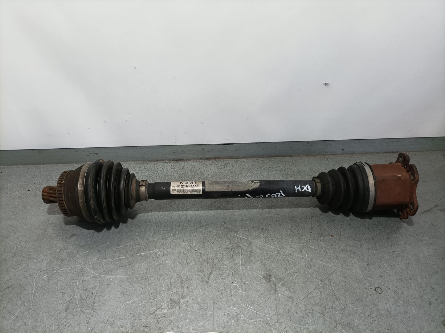 SEAT Exeo 1 generation (2009-2012) Front Right Driveshaft 8E0407272AT, 8E0407272AT 20600256
