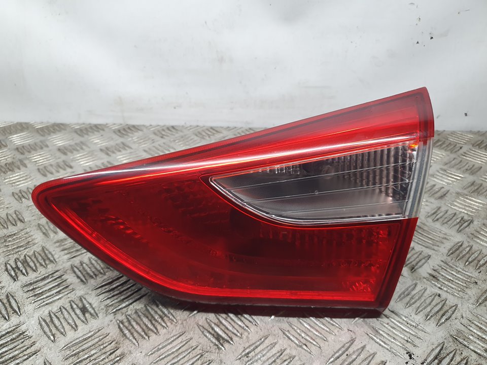 HYUNDAI i30 GD (2 generation) (2012-2017) Rear Right Taillight Lamp SINREF 24047516