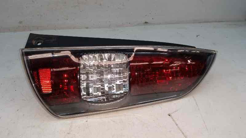 DAIHATSU Rear Right Taillight Lamp 24007523