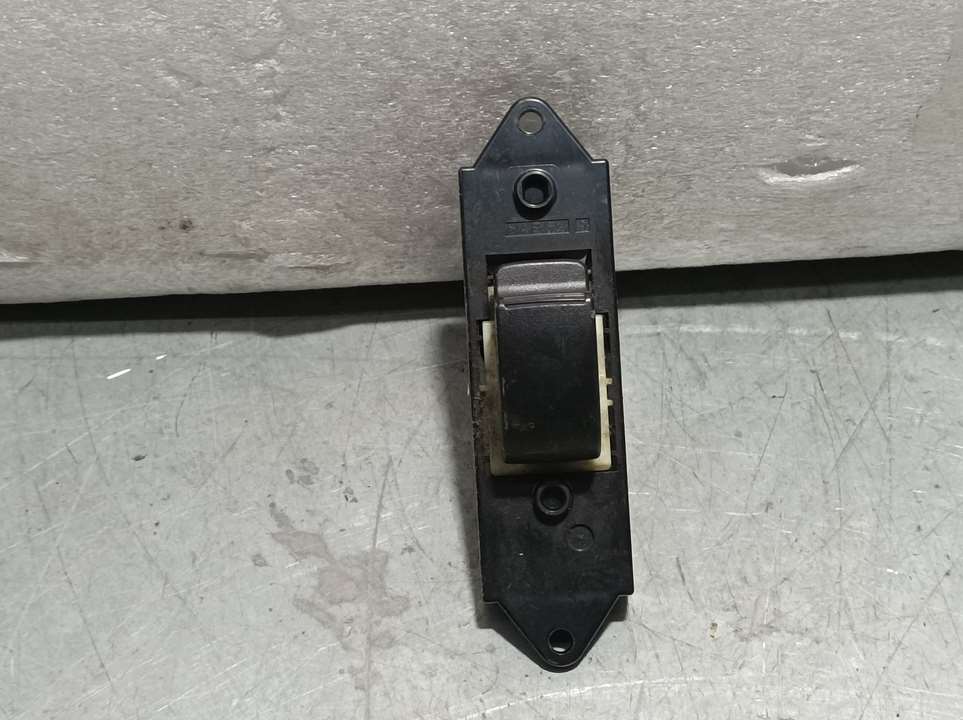 MITSUBISHI ASX 1 generation (2010-2020) Rear Right Door Window Control Switch MR5857944 22790863