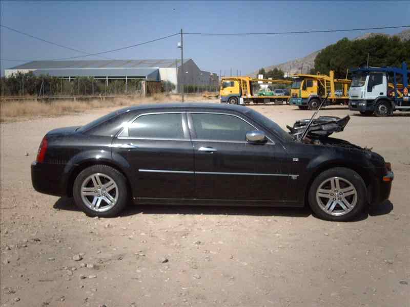 CHRYSLER 300C Топливный насос высокого давления 0445010095, A6420700201 18531463