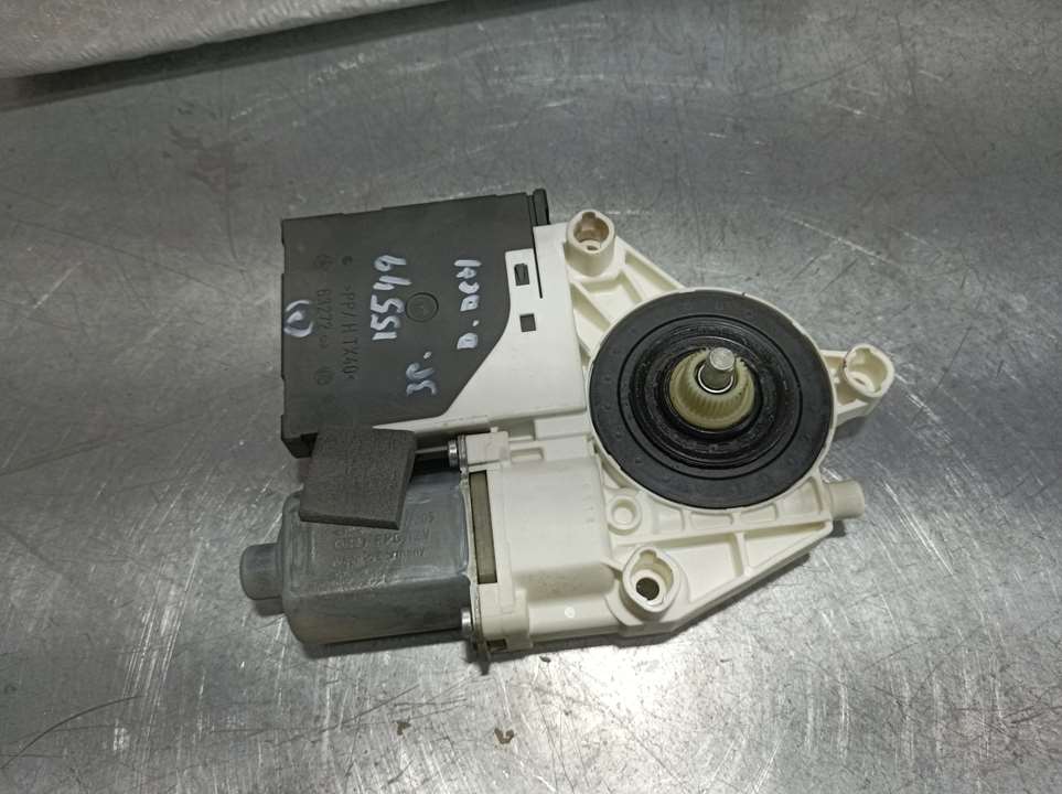 BUICK Front Right Door Window Control Motor 8P0959802H 26527062