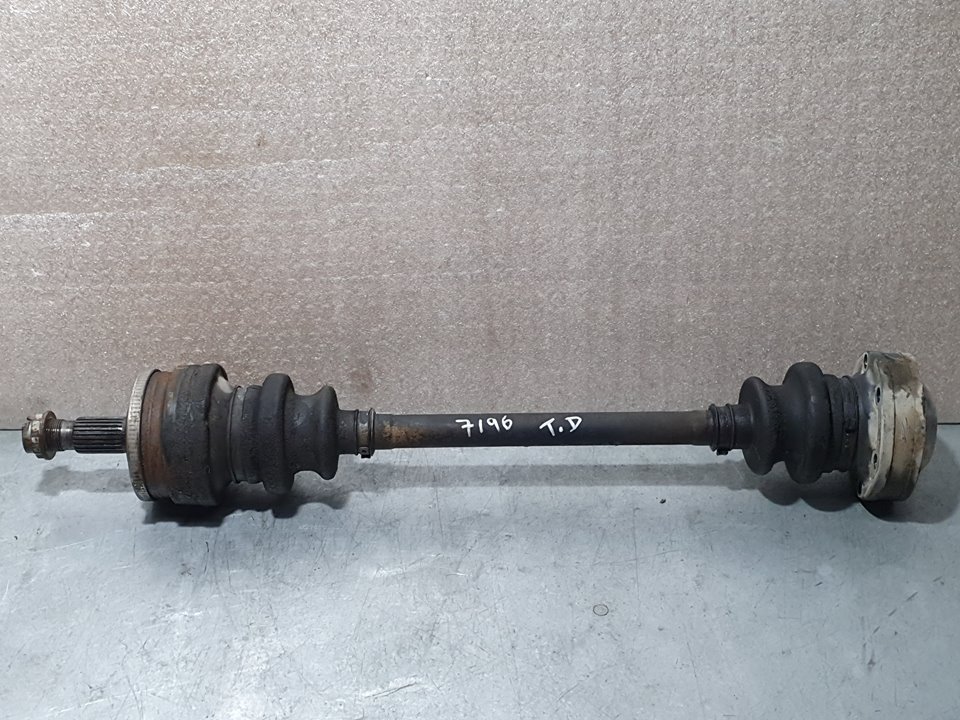 MERCEDES-BENZ C-Class W203/S203/CL203 (2000-2008) Rear Right Driveshaft SINREF 23635937