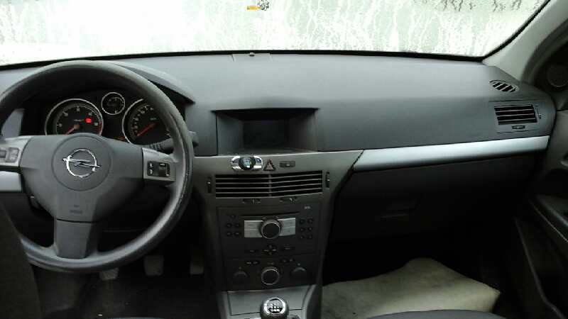 OPEL Astra J (2009-2020) Aizmugurējais labais lukturis TOCADOVERFOTOS 18640033