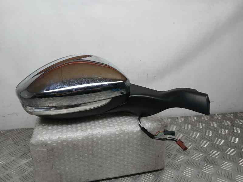 PEUGEOT 208 Peugeot 208 (2012-2015) Right Side Wing Mirror 1611240580 27345425