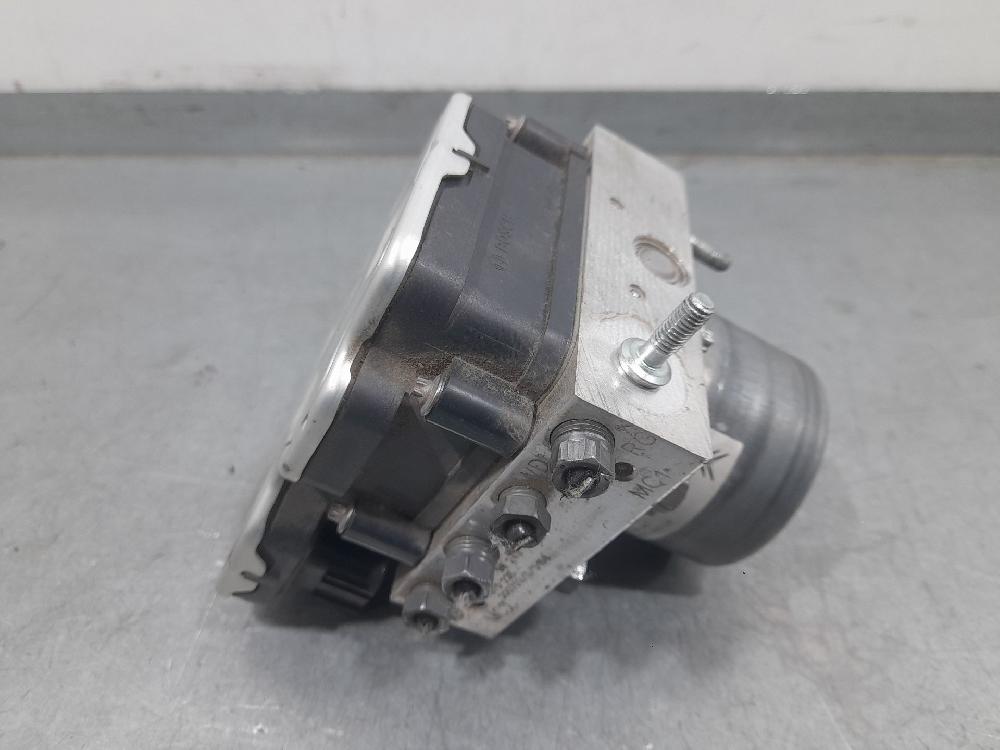 Abs ZK01 9824311280 de Peugeot 208 ii (ub_, up_, uw_, uj_) 2019-0 136 CV con 148846 km - pieza usada