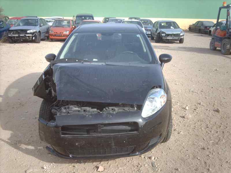 FIAT Grande Punto 1 generation (2006-2008) Охлаждающий радиатор 55700447, E5444, BEHR 18474949