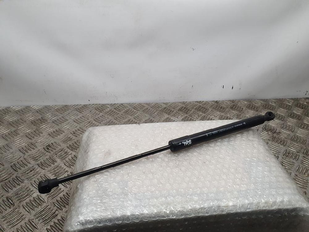 RENAULT Megane 3 generation (2008-2020) Front Right Bonnet Strut 654707606R 20439838