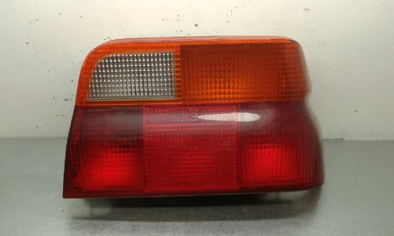 PEUGEOT Escort 6 generation (1995-2000) Rear Right Taillight Lamp 91AG13A602 18369885