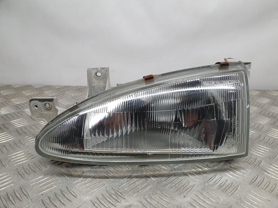 HYUNDAI Accent X3 (1994-2000) Front Left Headlight SINREF 21815454