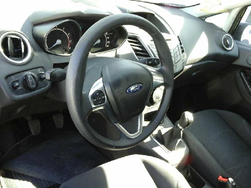 HONDA Fiesta 5 generation (2001-2010) Моторчик заднего стеклоочистителя 8A61A17K441AE, 0390201252 18709803