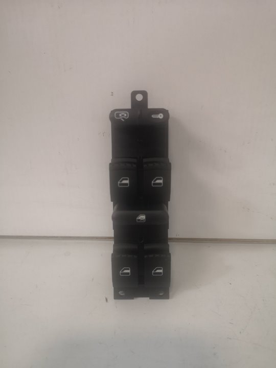 VOLKSWAGEN Bora 1 generation (1998-2005) Front Left Door Window Switch 1J4959857D 21103431