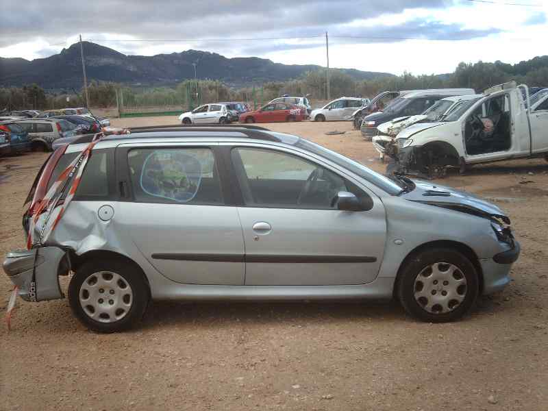 PEUGEOT 206 1 generation (1998-2009) Задна лява задна светлина 6350R4,POCOROZADO 18479030