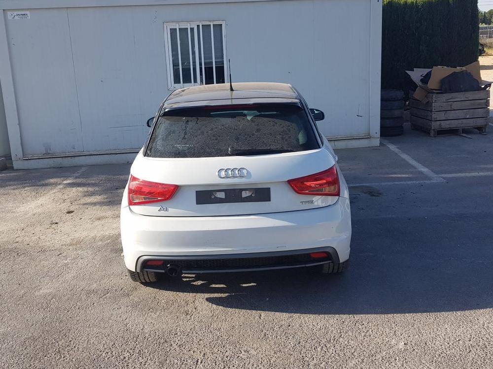 AUDI A1 8X (2010-2020) Priekšējo labo durvju slēdzene 8X1837016 23621703