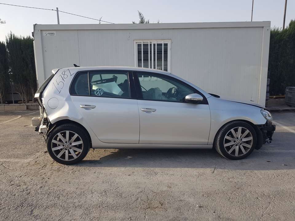 VOLKSWAGEN Golf Plus 2 generation (2009-2014) Кнопка стеклоподъемника задней правой двери 7L6959855B 26547178