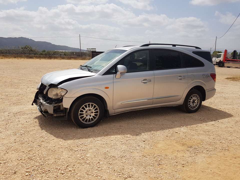 SSANGYONG Rodius 1 generation (2004-2010) Двигун склоочисника задніх дверей 26535659