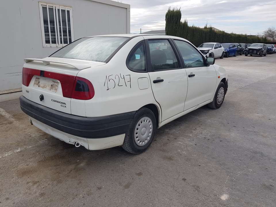 PORSCHE Ibiza 2 generation (1993-2002) Priekinių kairių durų veidrodis C/MANDO 22754246