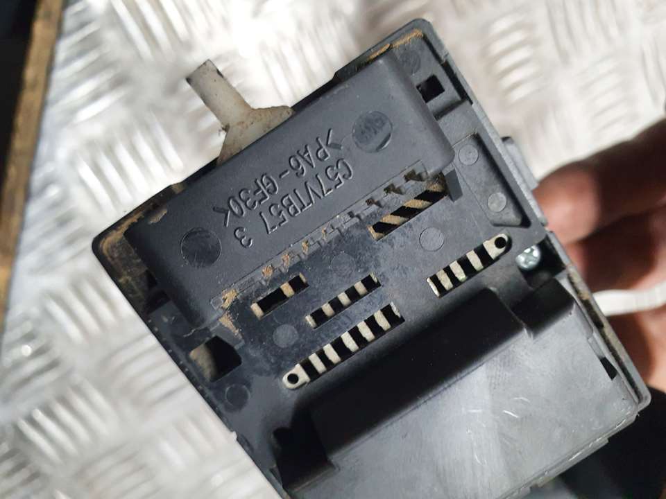 MAZDA 2 3 generation (2014-2024) Headlight Switch Control Unit C57VTB573 22978872