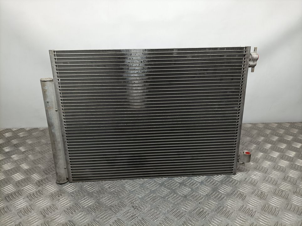 RENAULT Clio 4 generation (2012-2020) Radiator aer condiționat 921006843R, M157442, VALEO 21483490