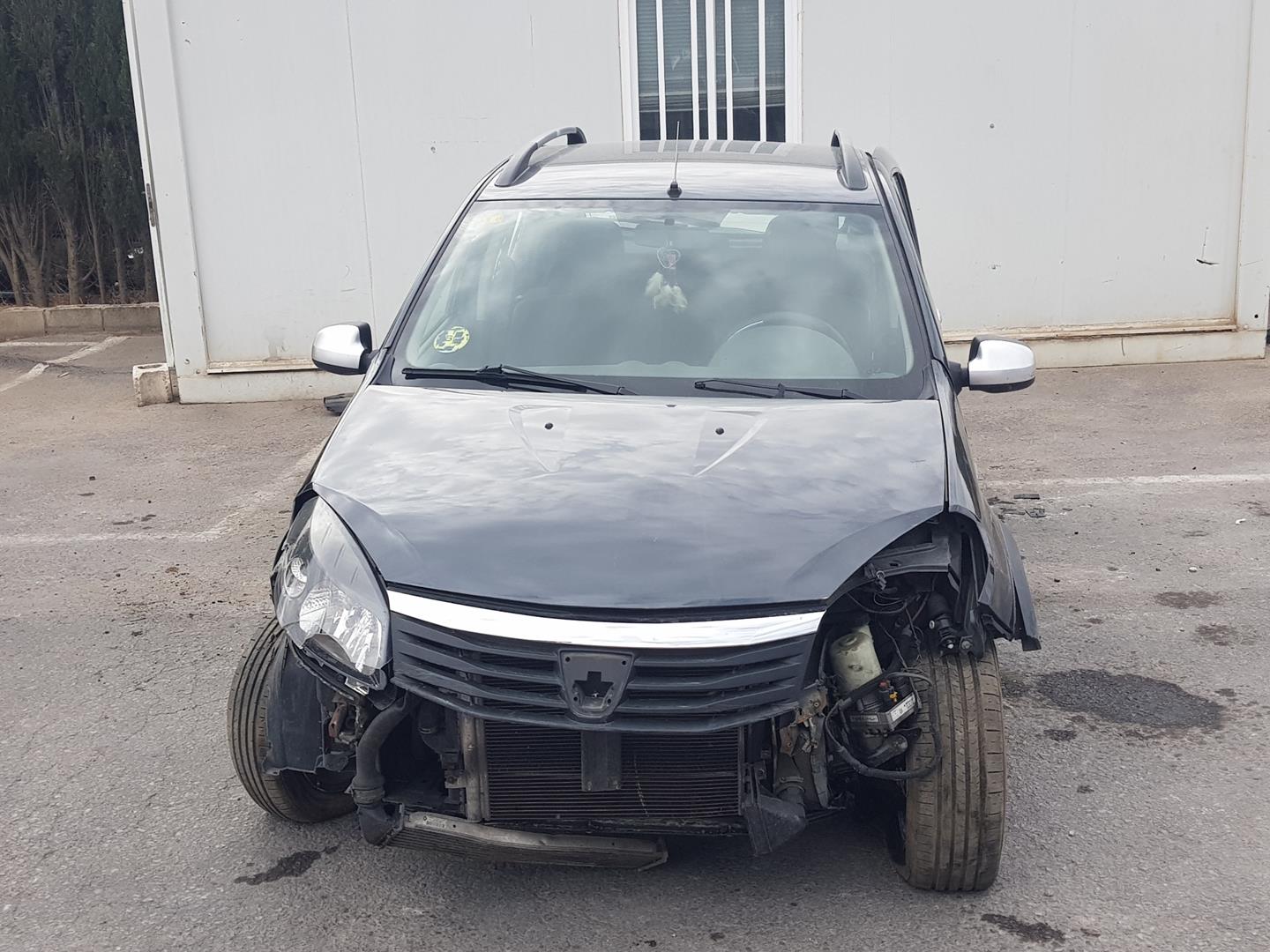 DACIA Sandero 1 generation (2008-2012) Стартер 8200836473B, TS12E9, VALEO 24057855