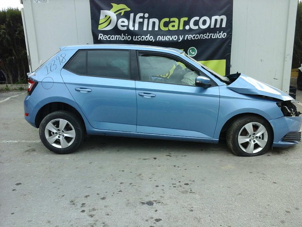 SKODA Fabia 3 generation (2014-2021) Стеклоподъемник задней правой двери 6V0839462 23723438