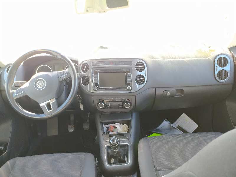 VOLKSWAGEN Tiguan 1 generation (2007-2017) Замок задней правой двери 5N0839016G 23626119