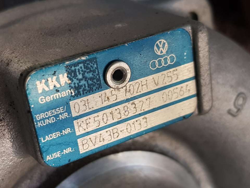 AUDI A4 B8/8K (2011-2016) Двигател CAG, 085493 23639180